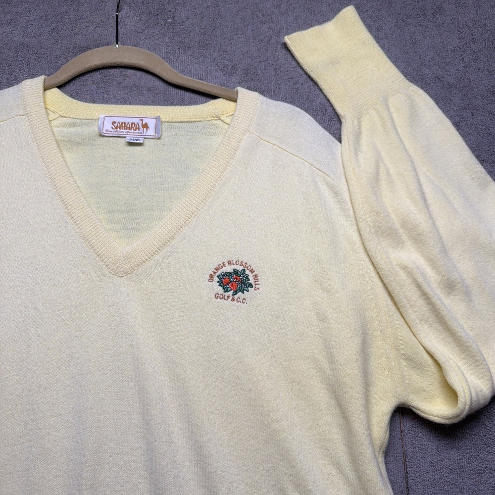 Vintage Golf Sweater Country Club Logo‎ V Neck Made in USA Men's Large Preppy